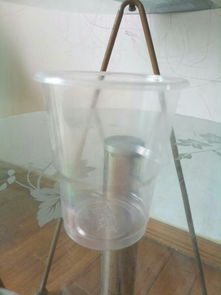 這個(gè)塑料杯能裝多少毫升水